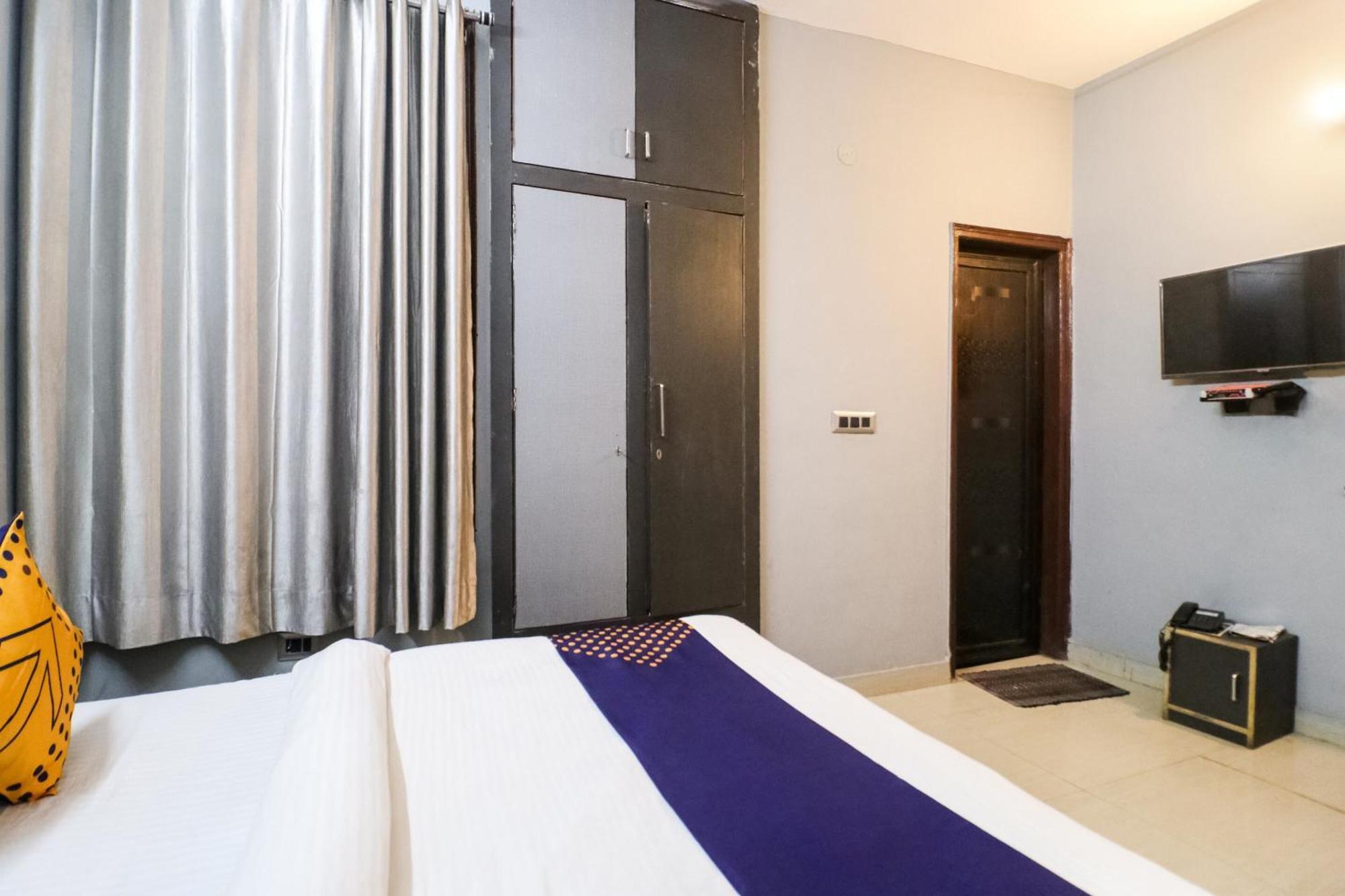 Hotel O Sunrise Guest House Gurgaon Buitenkant foto